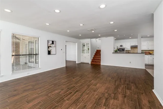 $447,500 | 4045 Morman Lane, Addison, TX 75001