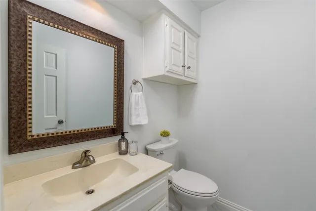 $447,500 | 4045 Morman Lane, Addison, TX 75001