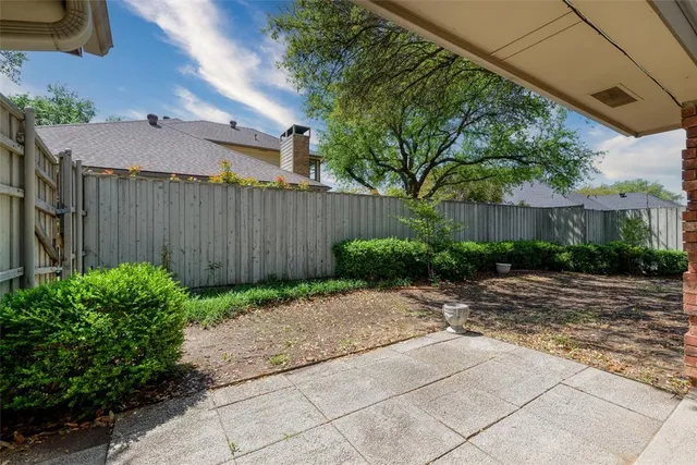 $447,500 | 4045 Morman Lane, Addison, TX 75001