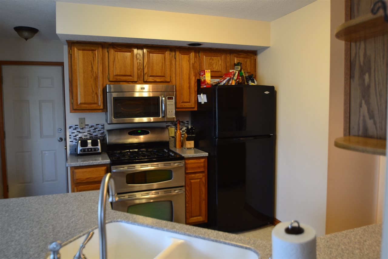 409 West Liberty Street Butler, IN 46721 - Photo 14 of 25
