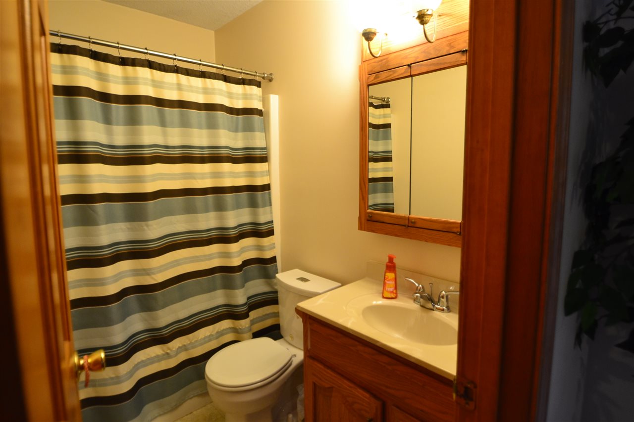 409 West Liberty Street Butler, IN 46721 - Photo 23 of 25