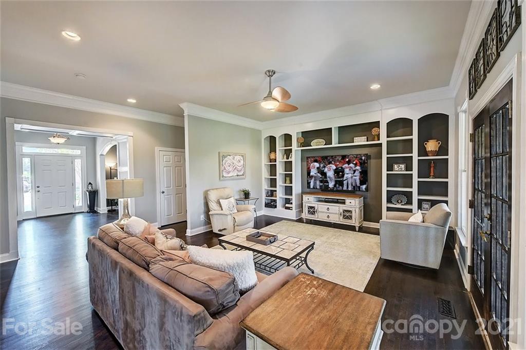 9121 John Hawks Road Cornelius, NC 28031 - Photo 12 of 48 Gallery Image 12