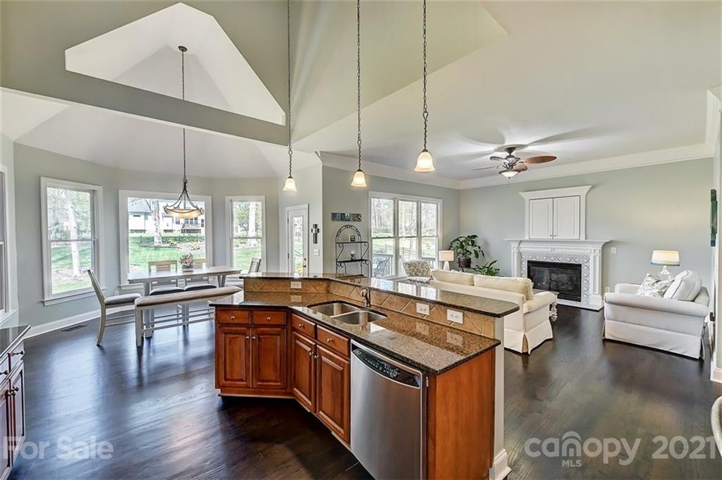 9121 John Hawks Road Cornelius, NC 28031 - Photo 17 of 48 Gallery Image 17