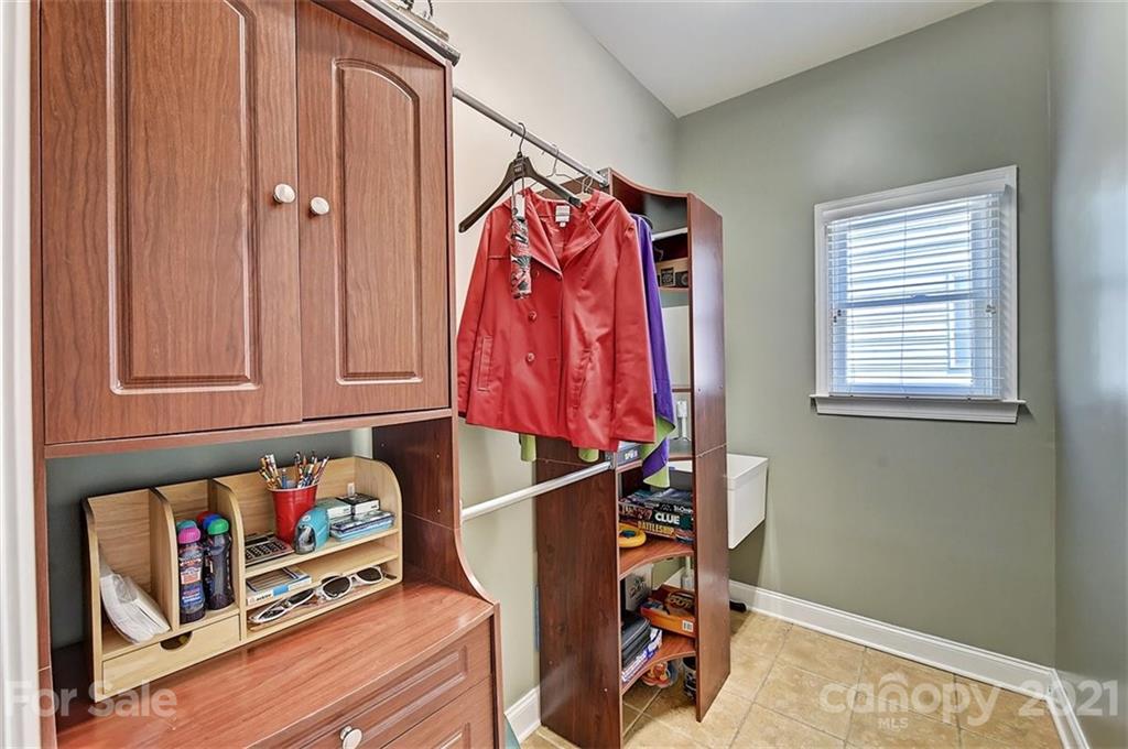 9121 John Hawks Road Cornelius, NC 28031 - Photo 23 of 48 Gallery Image 23