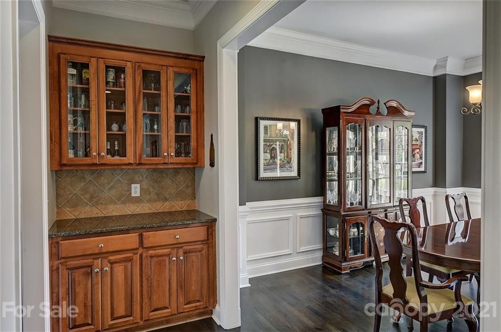 9121 John Hawks Road Cornelius, NC 28031 - Photo 8 of 48 Gallery Image 8