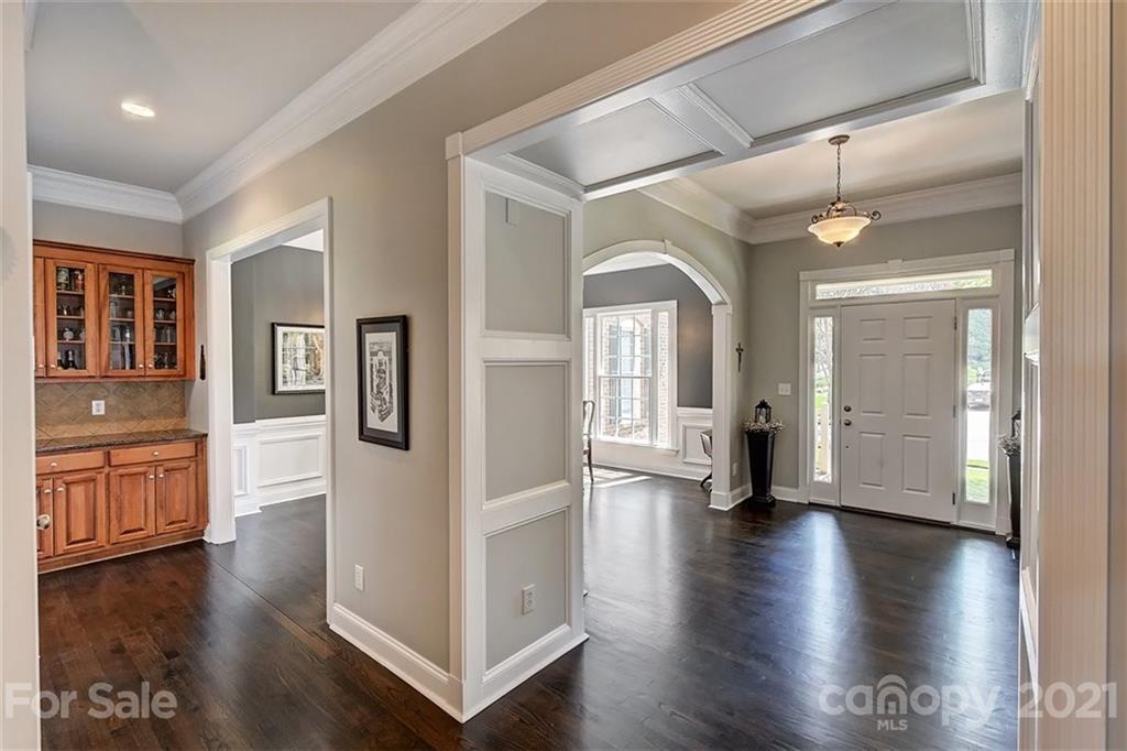 9121 John Hawks Road Cornelius, NC 28031 - Photo 9 of 48 Gallery Image 9
