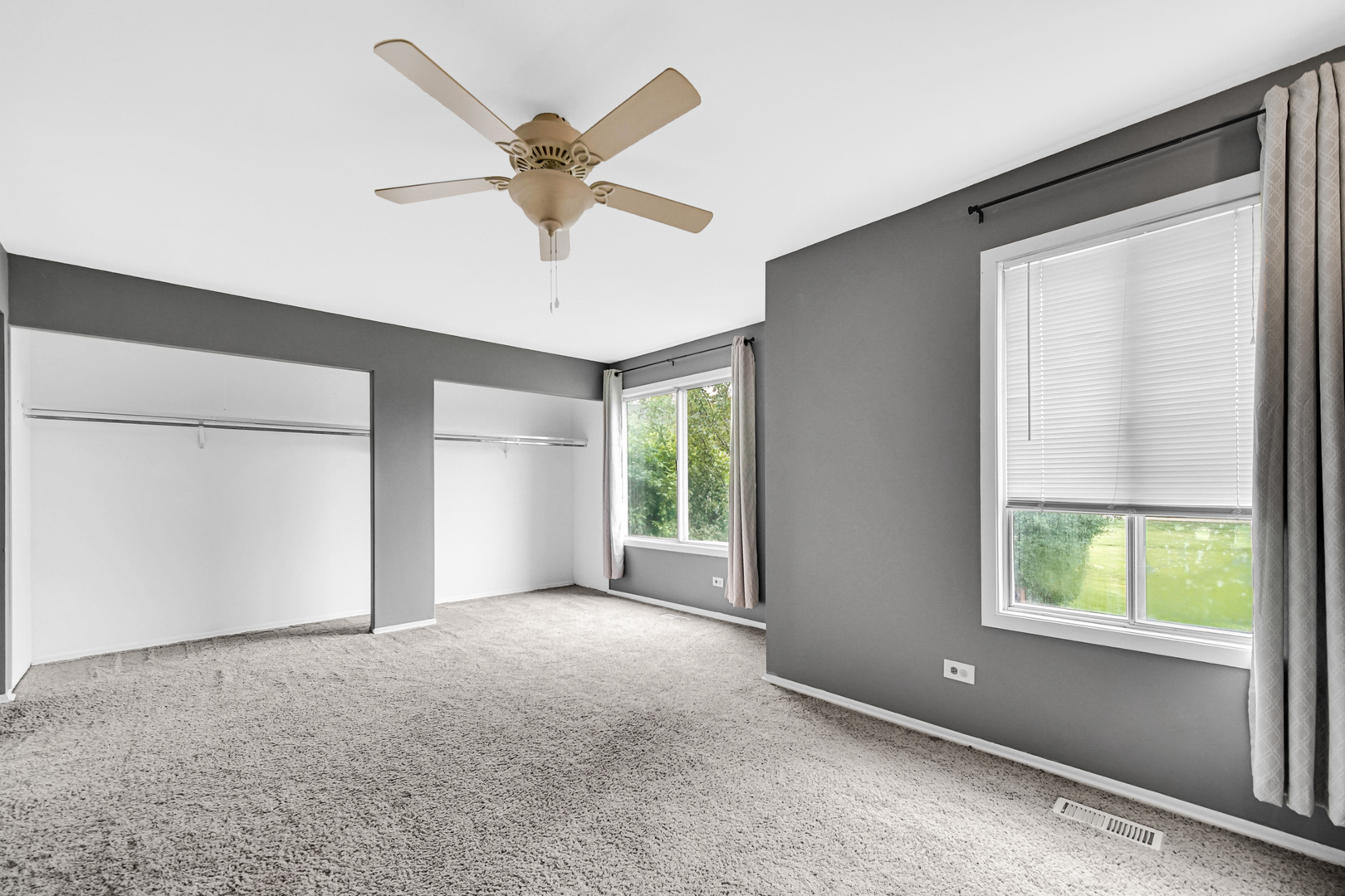 51 Churn Road Matteson, IL 60443 - Photo 7 of 20 a view of an empty room with a window