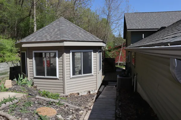 $495,000 | 398 Pleasant Hill Drive, Winona, MN 55987