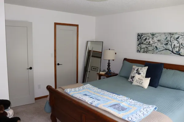 $495,000 | 398 Pleasant Hill Drive, Winona, MN 55987