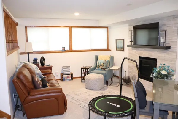 $495,000 | 398 Pleasant Hill Drive, Winona, MN 55987