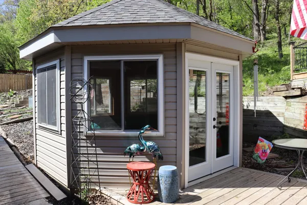$495,000 | 398 Pleasant Hill Drive, Winona, MN 55987