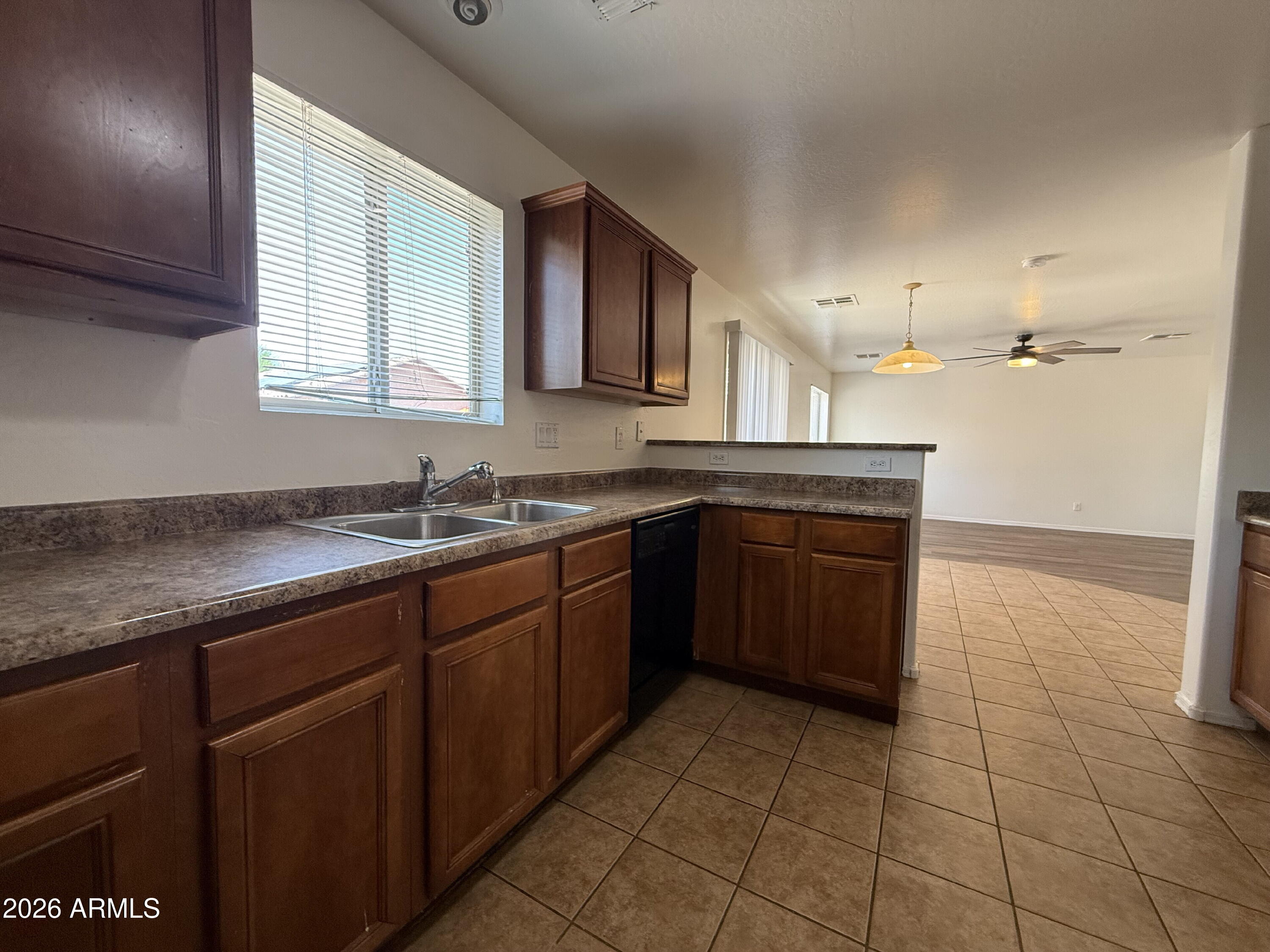 7372 West Ian Drive Laveen, AZ 85339 - Photo 6 of 38 IMG_9862