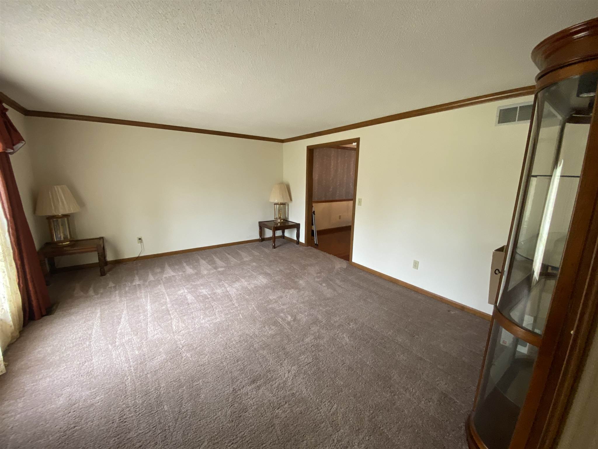 5631 Inland Trail Fort Wayne, IN 46825 - Photo 8 of 33