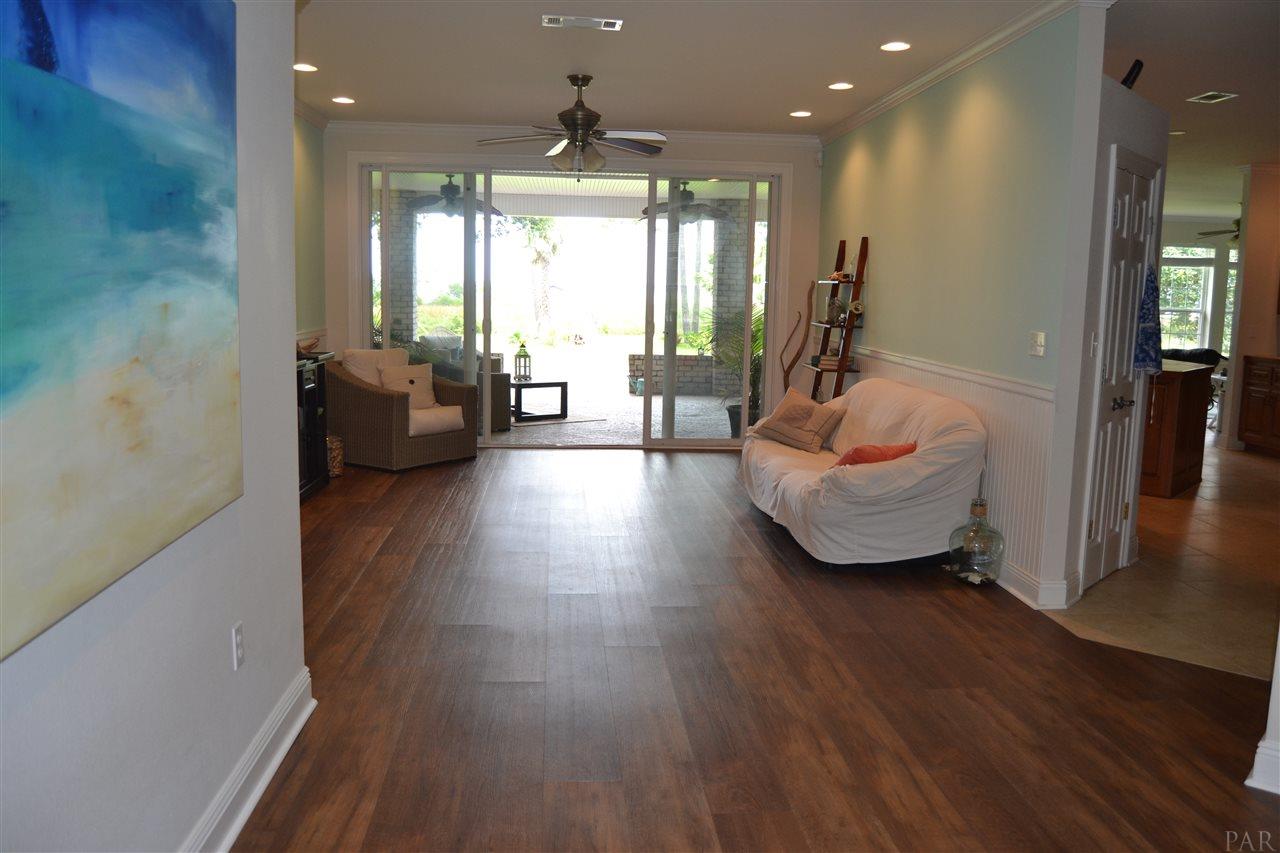 6792 Leepard Road Milton, FL 32583 - Photo 8 of 50 Gallery Image 8