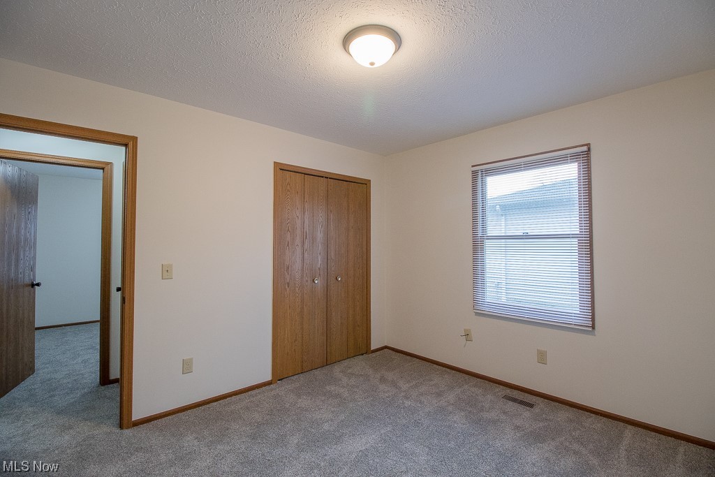 34176 Roberts Road Eastlake, OH 44095 - Photo 15 of 23