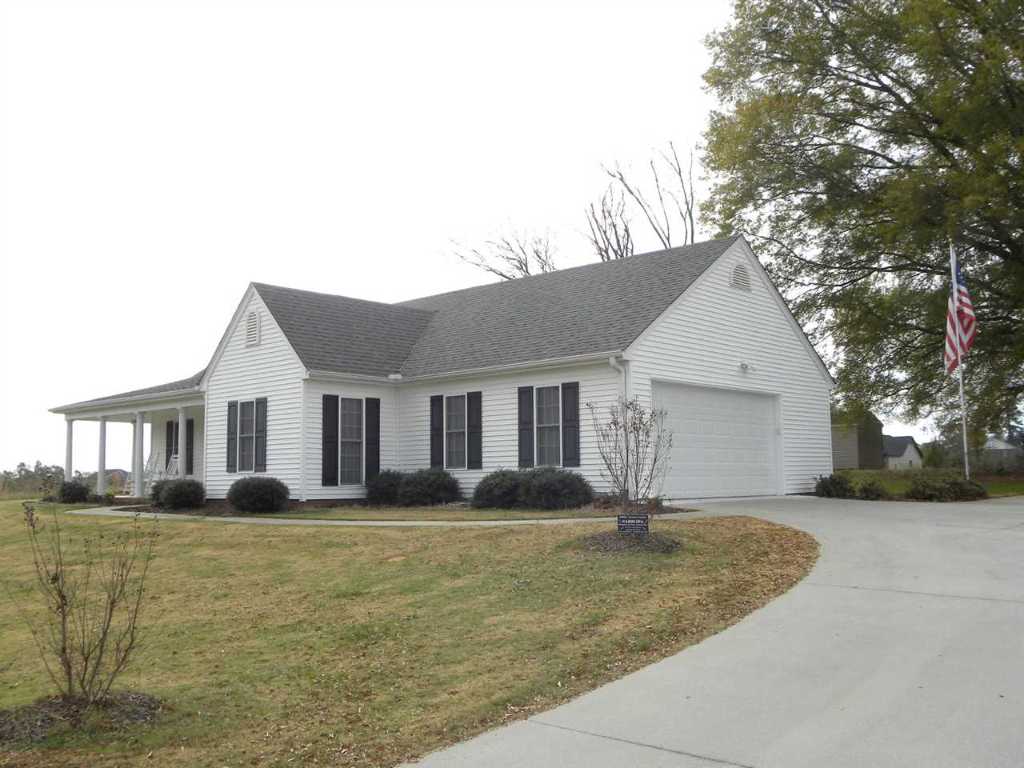 1002 Stoneham Circle Anderson, SC 29626 - Photo 14 of 20 Gallery Image 14