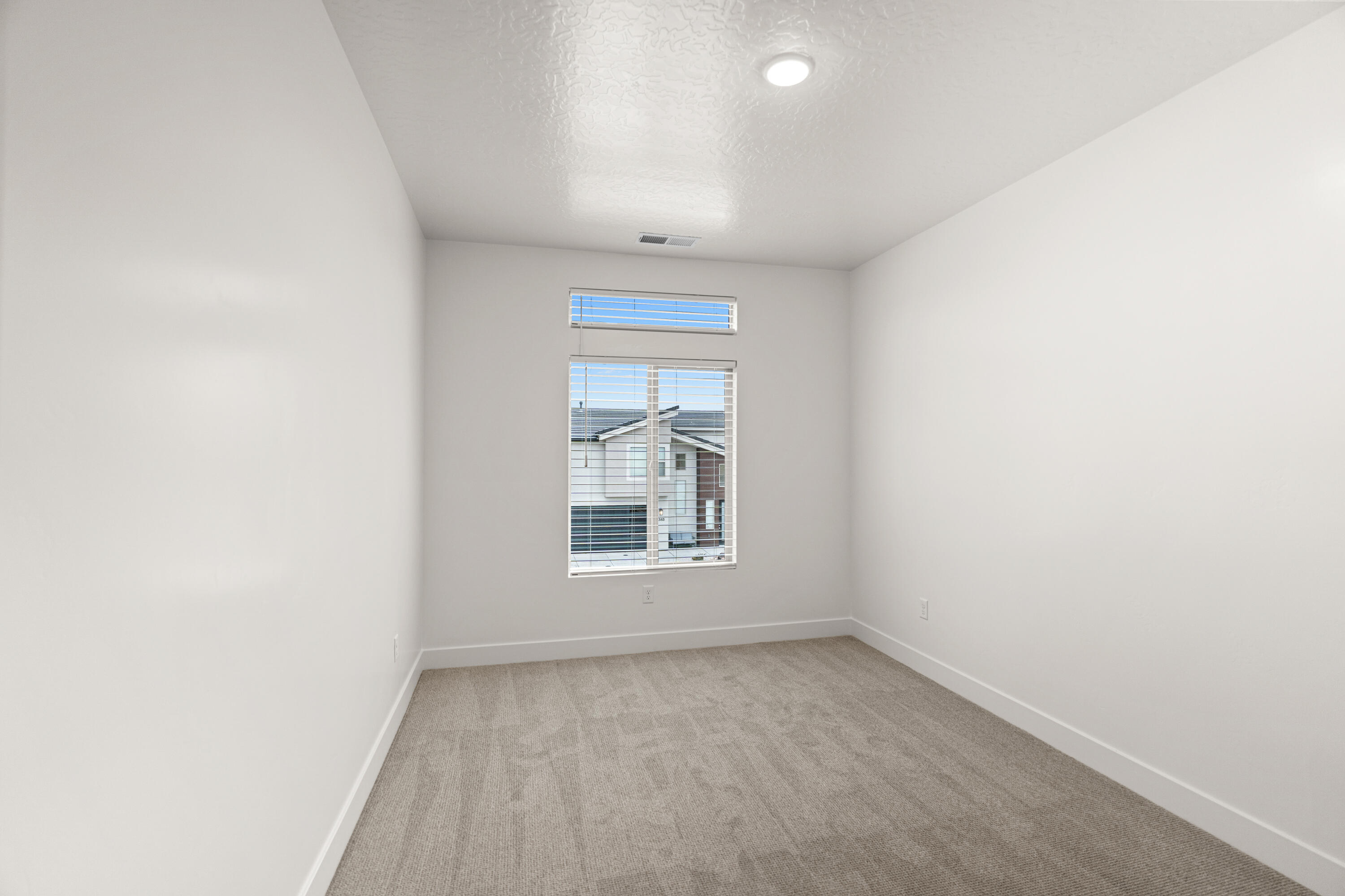 317 Southern View Street St. George, UT 84790 - Photo 23 of 29 DSC08121