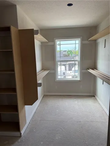 $575,000 | 4706 Northeast 86th Terrace, Kansas City, MO 64156