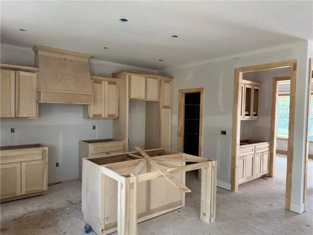 $575,000 | 4706 Northeast 86th Terrace, Kansas City, MO 64156