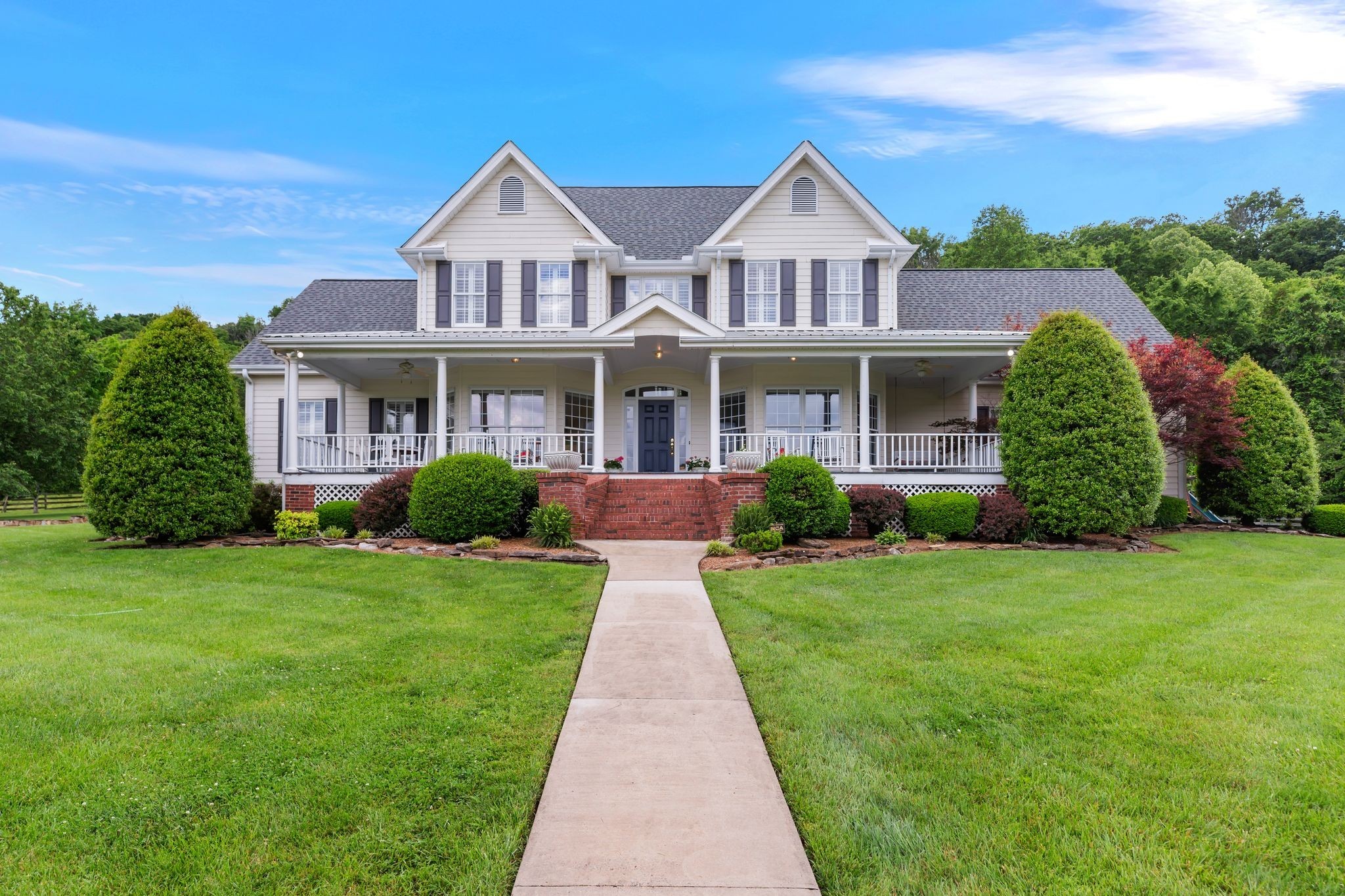 1036 Reed Hollow Road Readyville, TN 37149 - Photo 17 of 90 a front view of a house with a yard