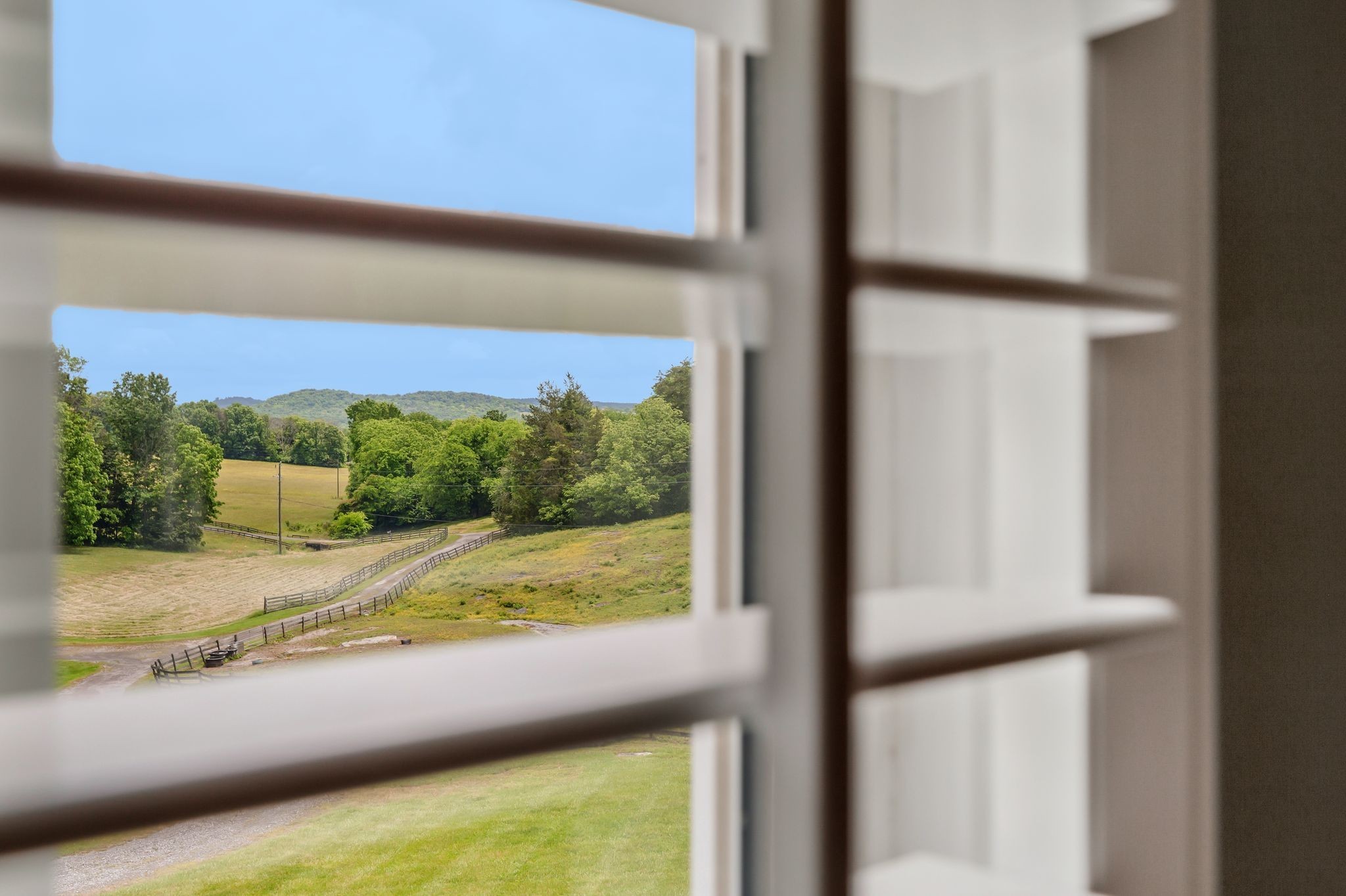 1036 Reed Hollow Road Readyville, TN 37149 - Photo 64 of 90 a view of a room with a window