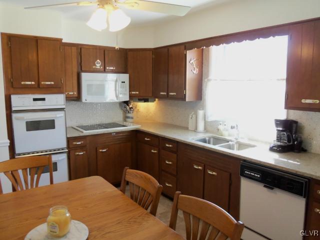 1316 Butztown Road Bethlehem, PA 18017 - Photo 4 of 26 Gallery Image 4