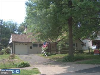 17 High Road Levittown, PA 19056 - Photo 1 of 6 Exterior Front