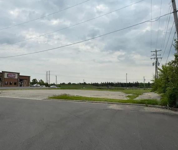 $540,000 | 908 Terry Lane, Unit PCLB, Burlington, WI 53105