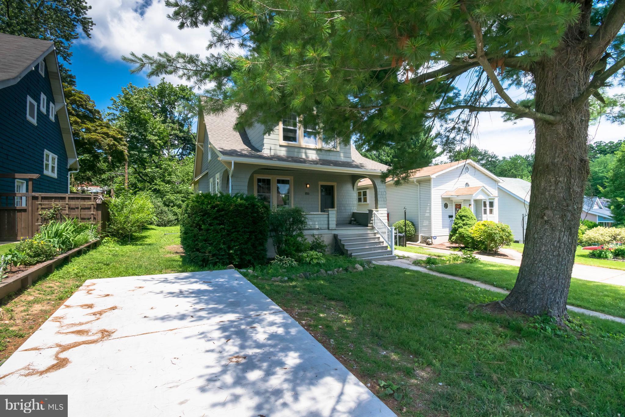 816 Cedarcroft Road Baltimore, MD 21212 - Photo 2 of 30 Exterior (Front) with your own driveway