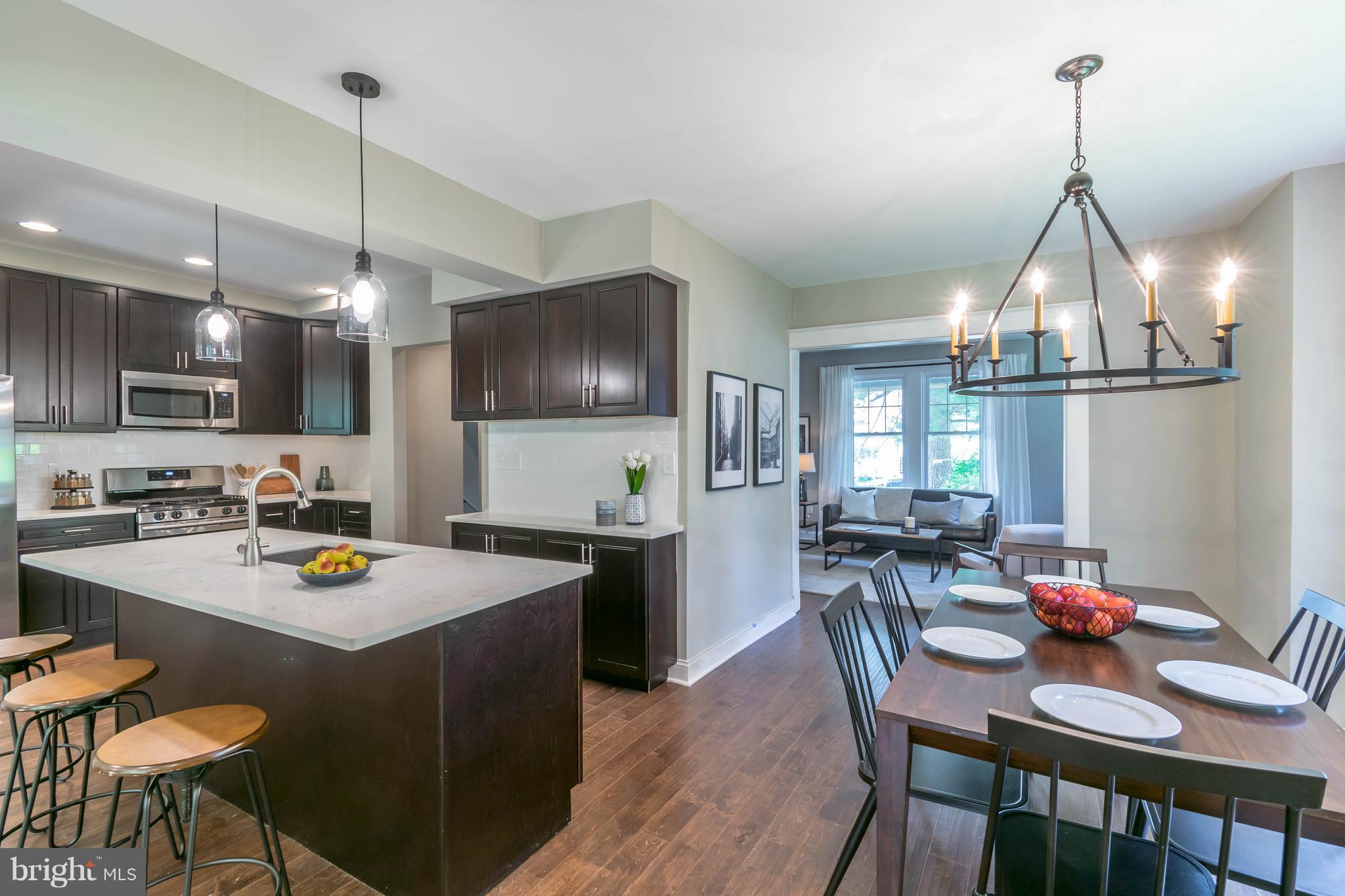816 Cedarcroft Road Baltimore, MD 21212 - Photo 11 of 30 Kitchen is open and inviting
