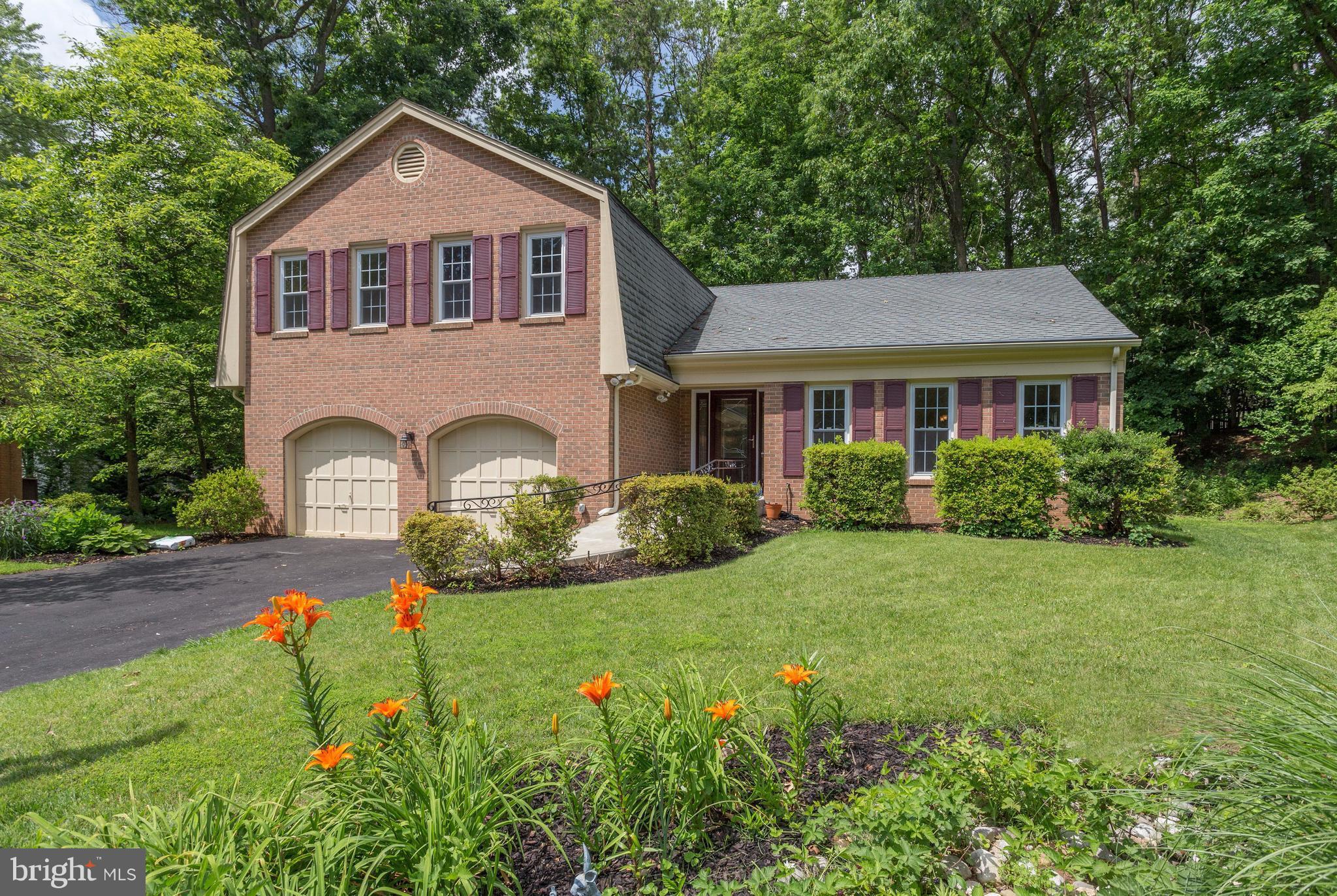 9803 Natick Road Burke, VA 22015 - Photo 1 of 29 Exterior (Front)