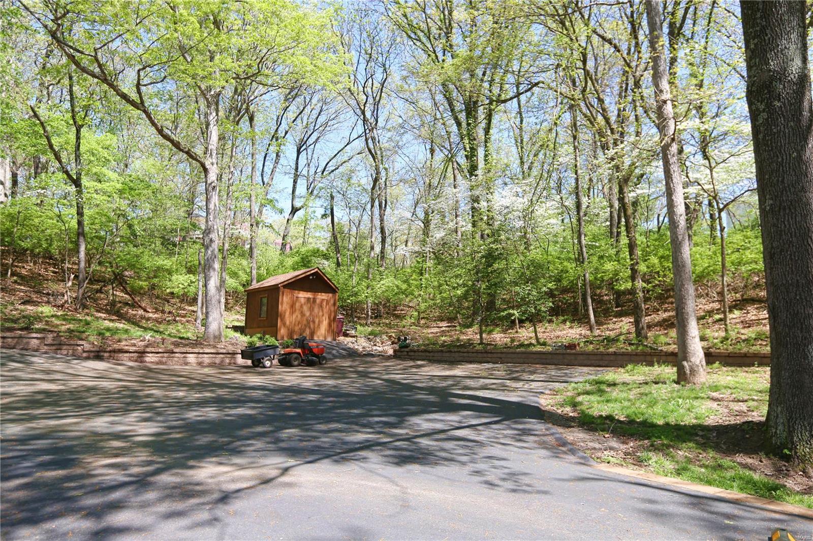 1726 Horseshoe Ridge Road Chesterfield, MO 63005 - Photo 45 of 49 Gallery Image 45