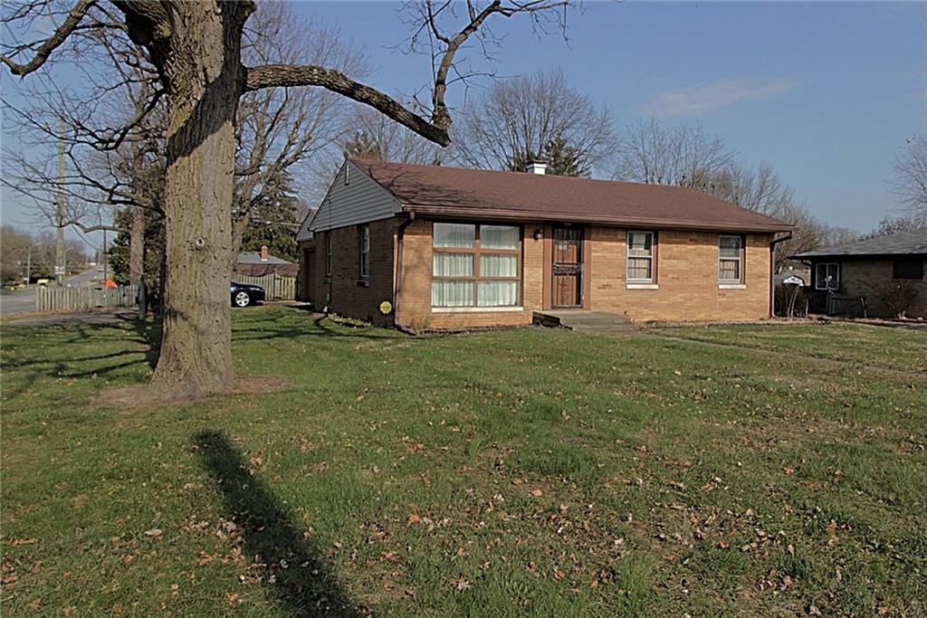 2406 East Thompson Road Indianapolis, IN 46227 - Photo 2 of 25 Gallery Image 2