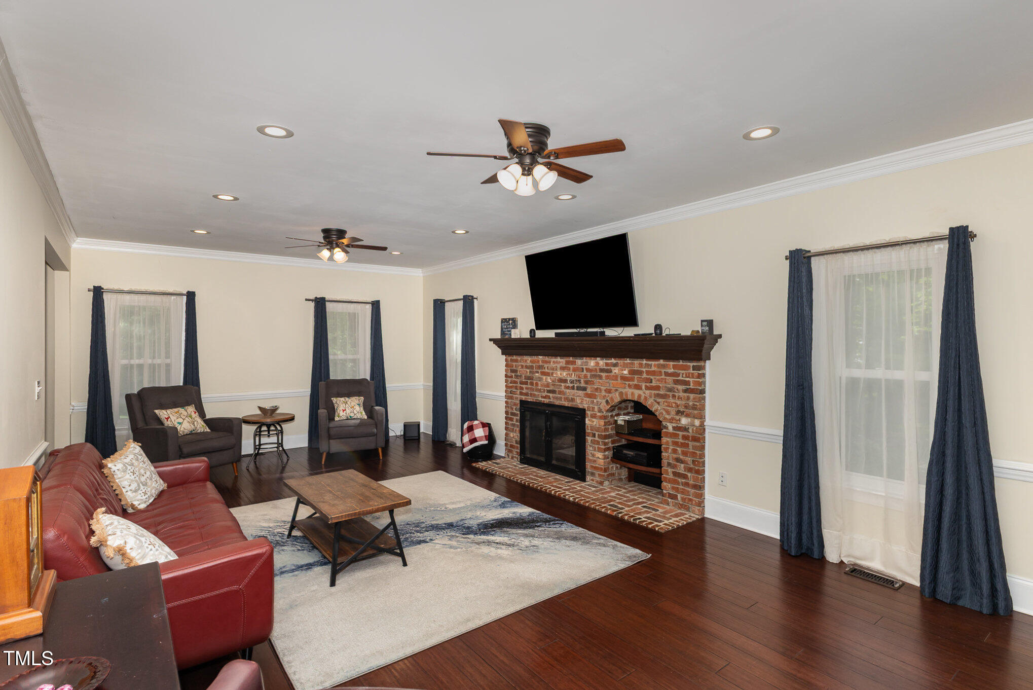 7901 Farnham Court Raleigh, NC 27615 - Photo 7 of 30 005_bc4a5994-edit_153