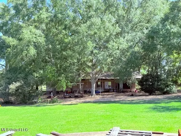 $259,000 | 608 East 98th Highway, Tylertown, MS 39667