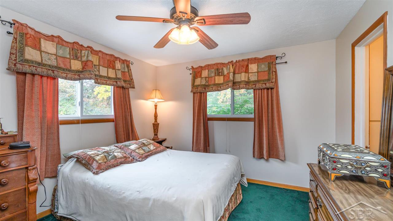 2339 East Ashby Road Midland, MI 48640 - Photo 14 of 25 50060186-13.JPG