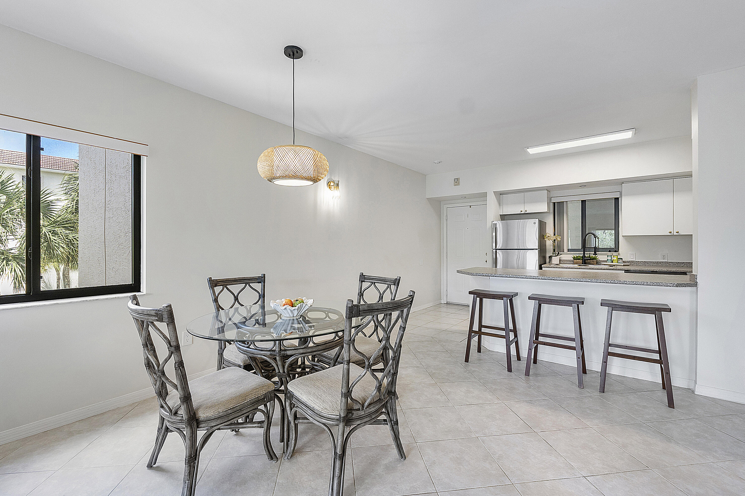 2105 Lavers Circle, Unit 305 Delray Beach, FL 33444 - Photo 15 of 43 2105 Lavers Cir_021