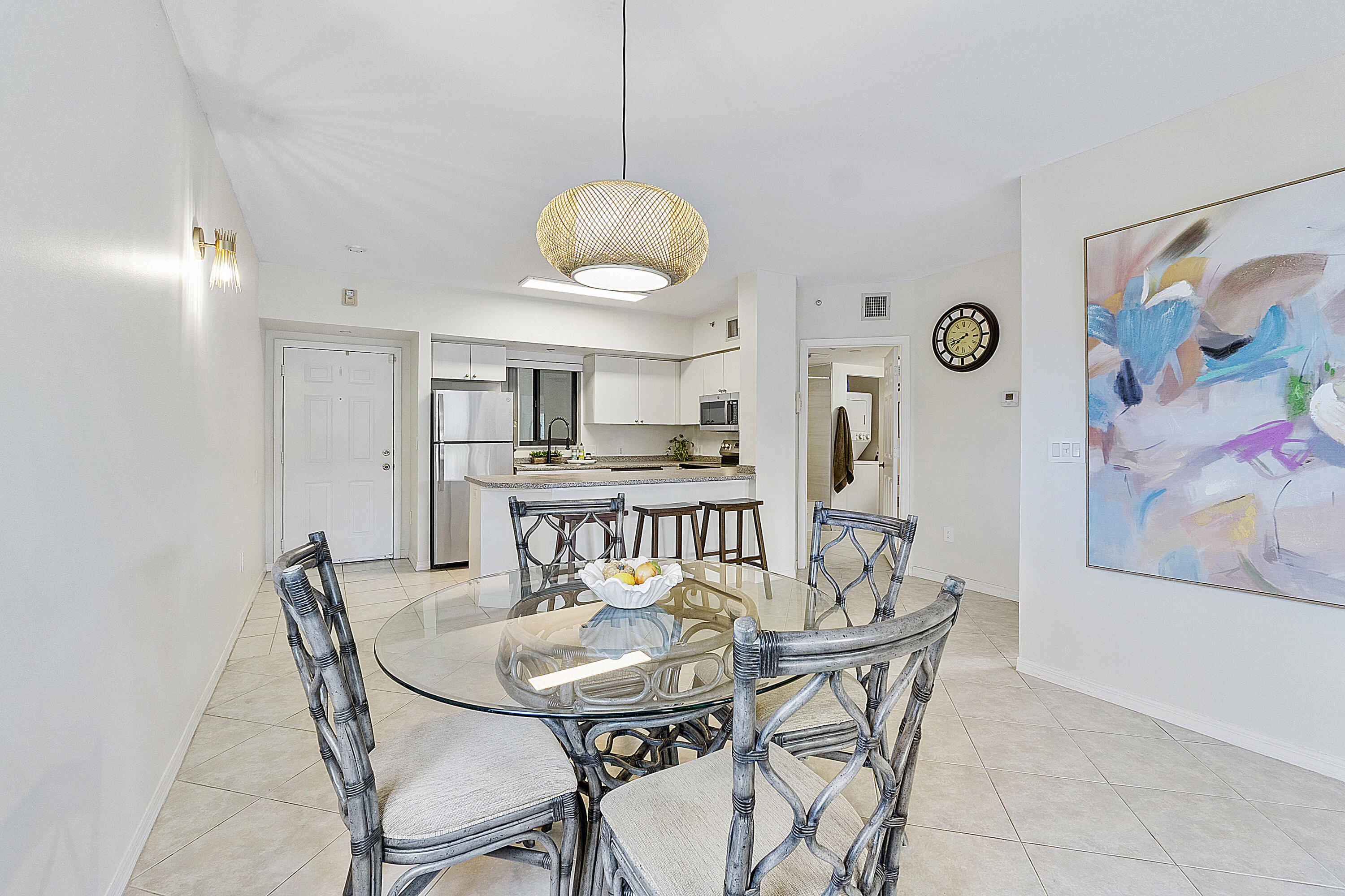 2105 Lavers Circle, Unit 305 Delray Beach, FL 33444 - Photo 16 of 43 2105 Lavers Cir_022