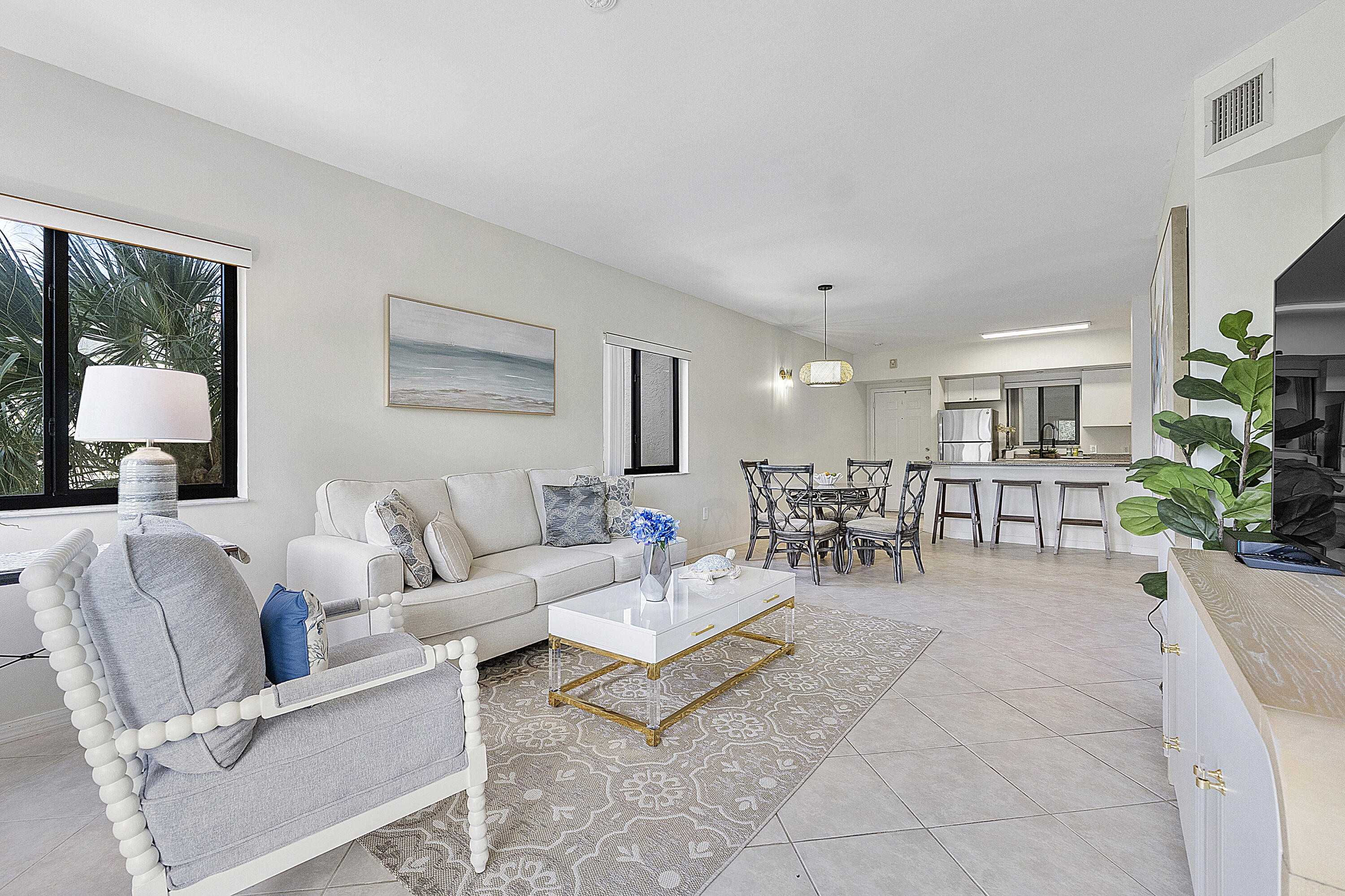 2105 Lavers Circle, Unit 305 Delray Beach, FL 33444 - Photo 18 of 43 2105 Lavers Cir_025