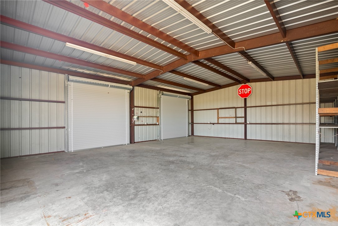 208 Eleanor Street Victoria, TX 77904 - Photo 15 of 40 a view of garage