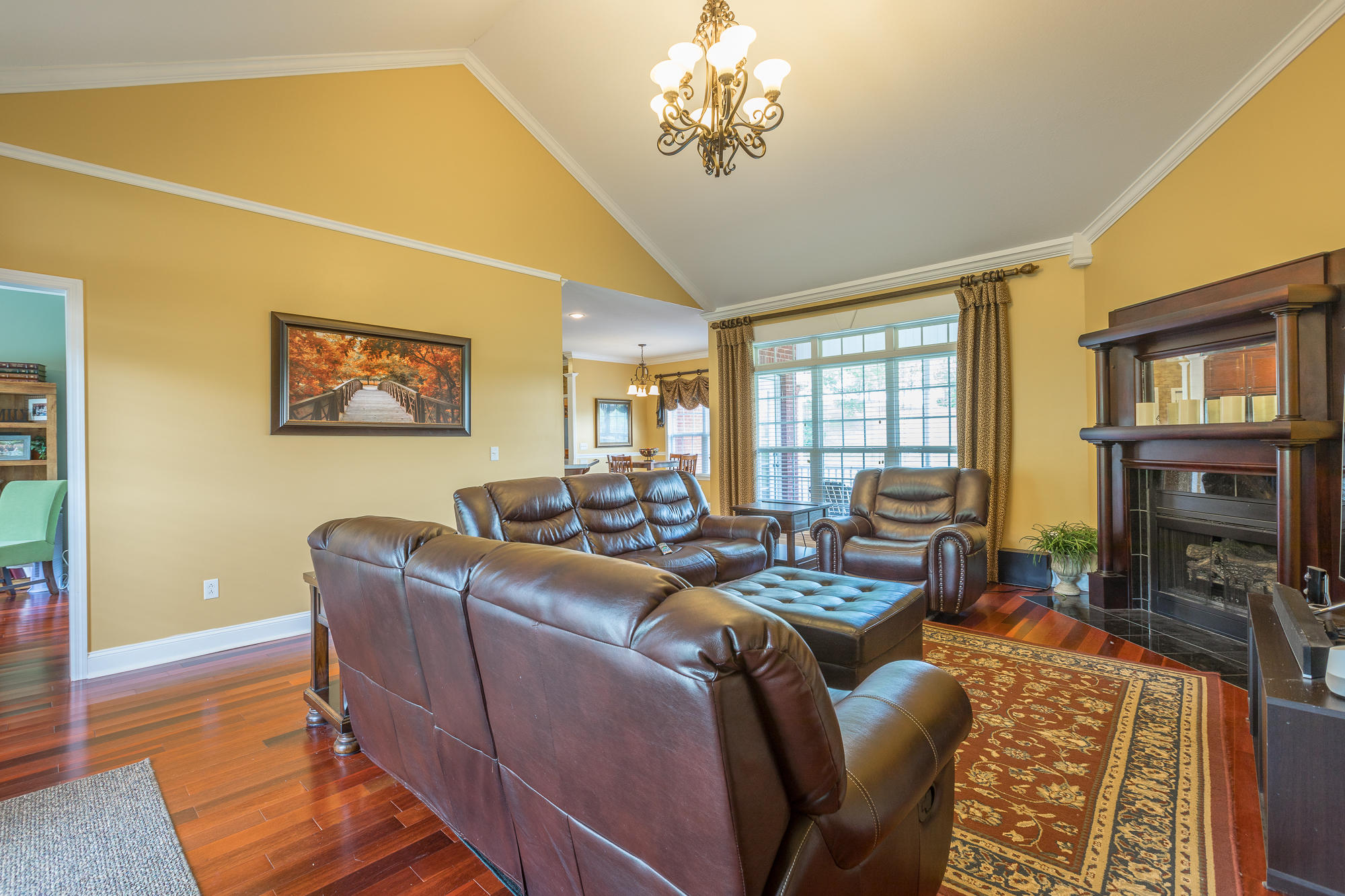 250 Shady Grove Road Sequatchie, TN 37374 - Photo 10 of 46 Great Room with Fireplace