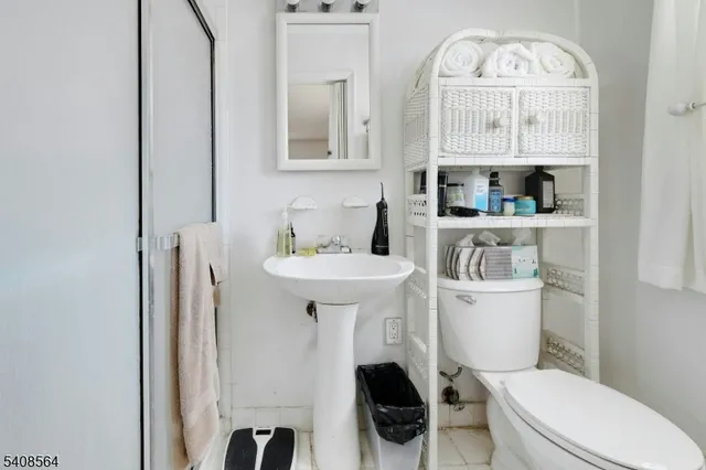 $499,999 | 33 Shongum Road, Randolph, NJ 07869