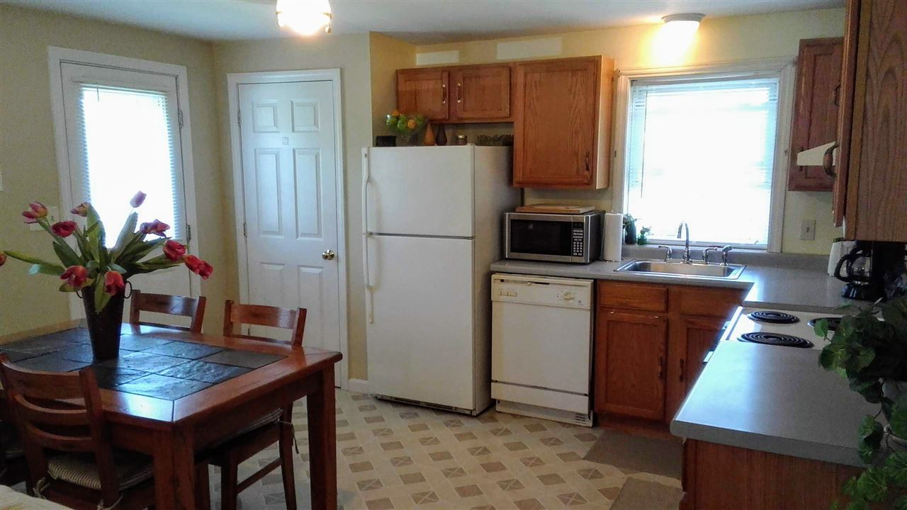 420 Salmon Falls Road Rochester, NH 03868 - Photo 4 of 40