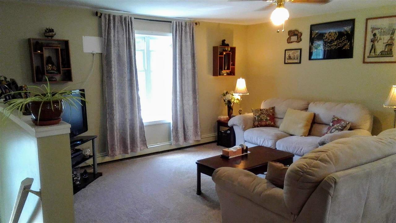 420 Salmon Falls Road Rochester, NH 03868 - Photo 5 of 40