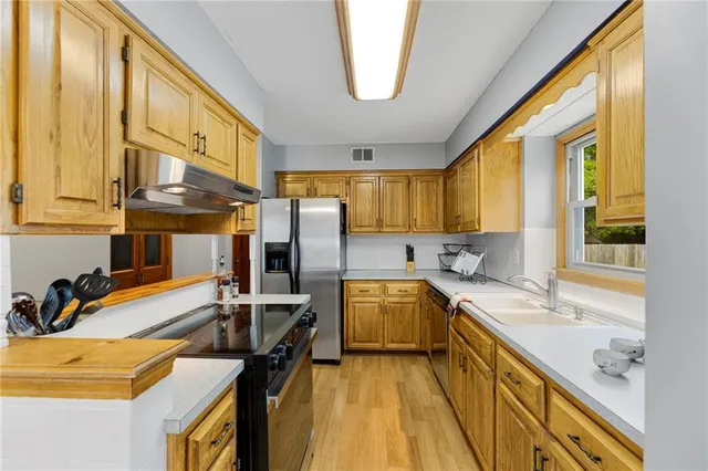 $305,000 | 603 North Sycamore Street, Gardner, KS 66030