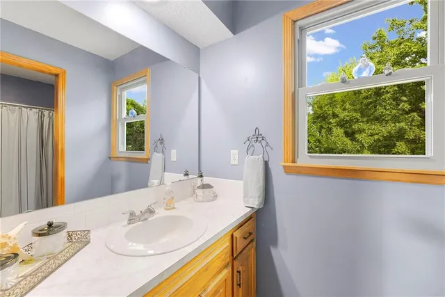 $305,000 | 603 North Sycamore Street, Gardner, KS 66030