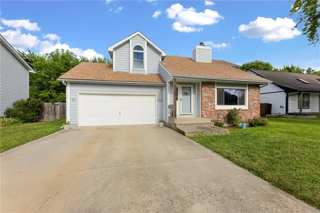 $305,000 | 603 North Sycamore Street, Gardner, KS 66030