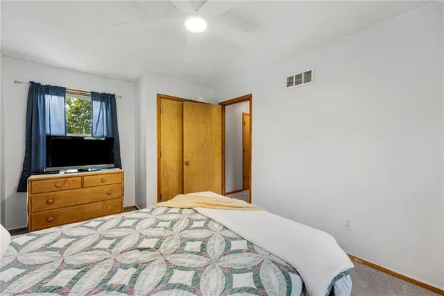 $305,000 | 603 North Sycamore Street, Gardner, KS 66030