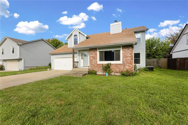 $305,000 | 603 North Sycamore Street, Gardner, KS 66030
