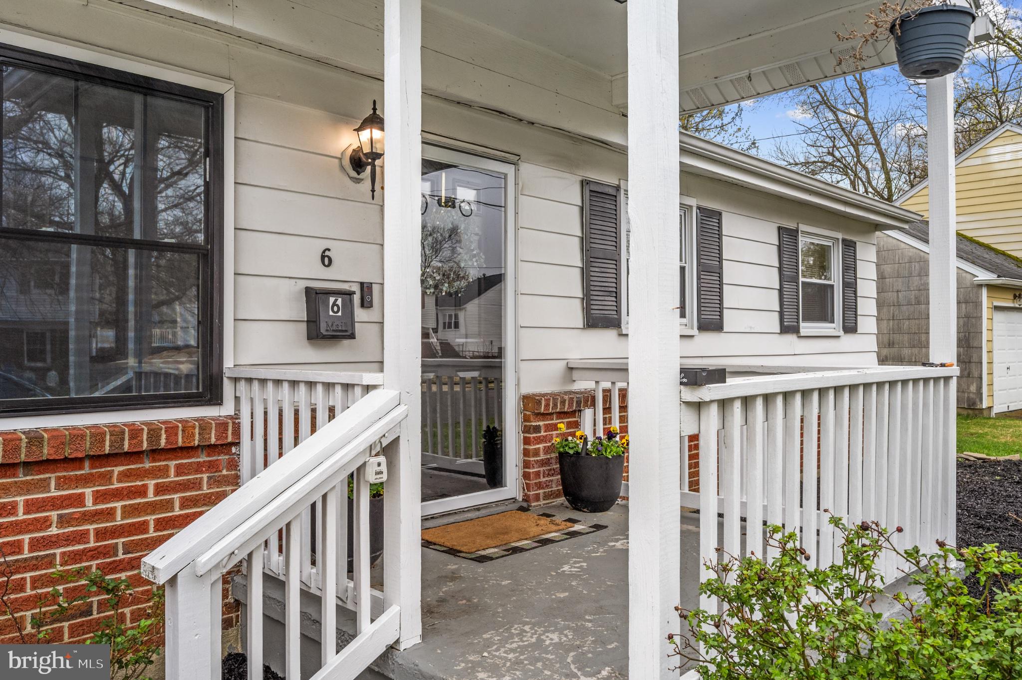 6 Sussex Road Marlton, NJ 08053 - Photo 3 of 22 Charming entryway with welcoming porch.